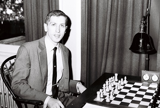 Bobby Fischer Teaches Chess : Mission Studios : Free Borrow & Streaming :  Internet Archive